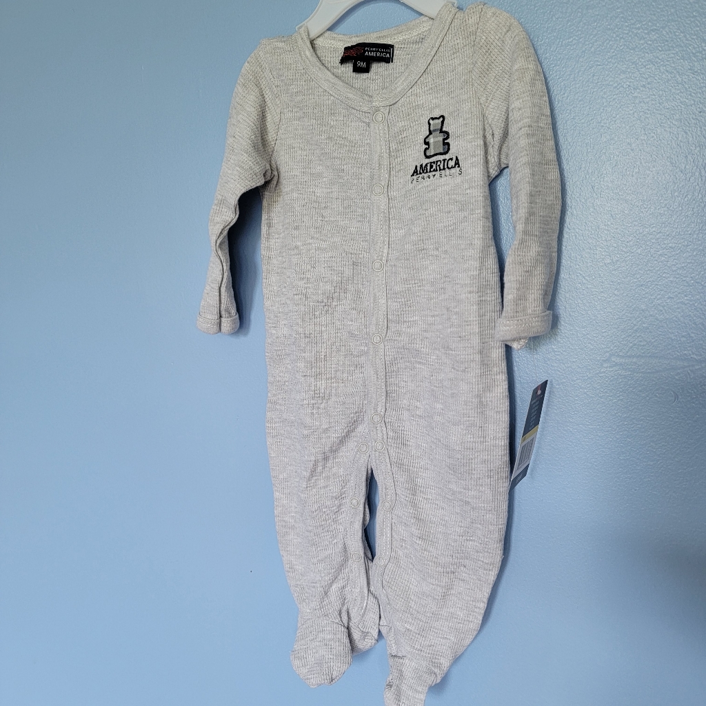 America Perry Ellis Jumpsuit 9m